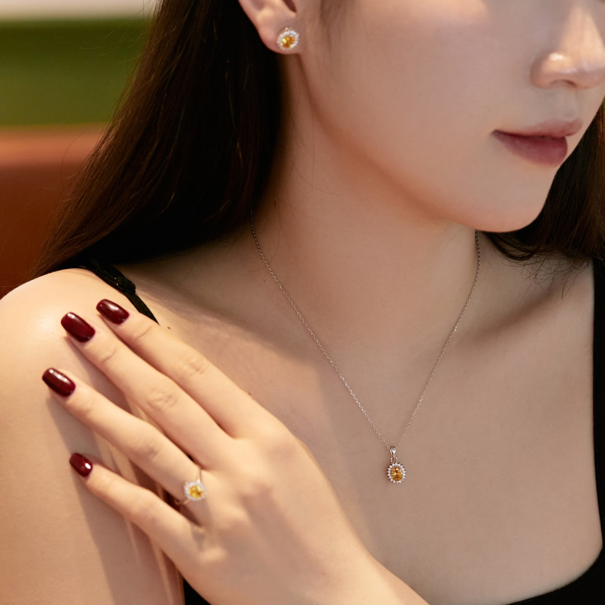 [Clover Jewels]Delicate Radiant Oval Cut Daily Earrings