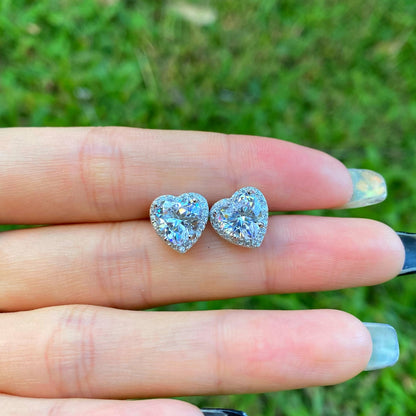 [Clover Jewels]Sparkling Heart Shape Lover Earrings