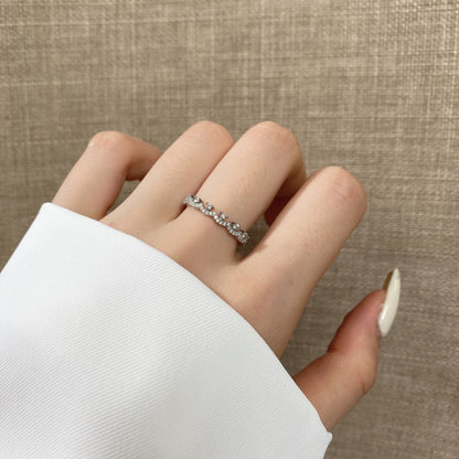 [Clover Jewels]Elegant Resplendent Round Shape Party Ring