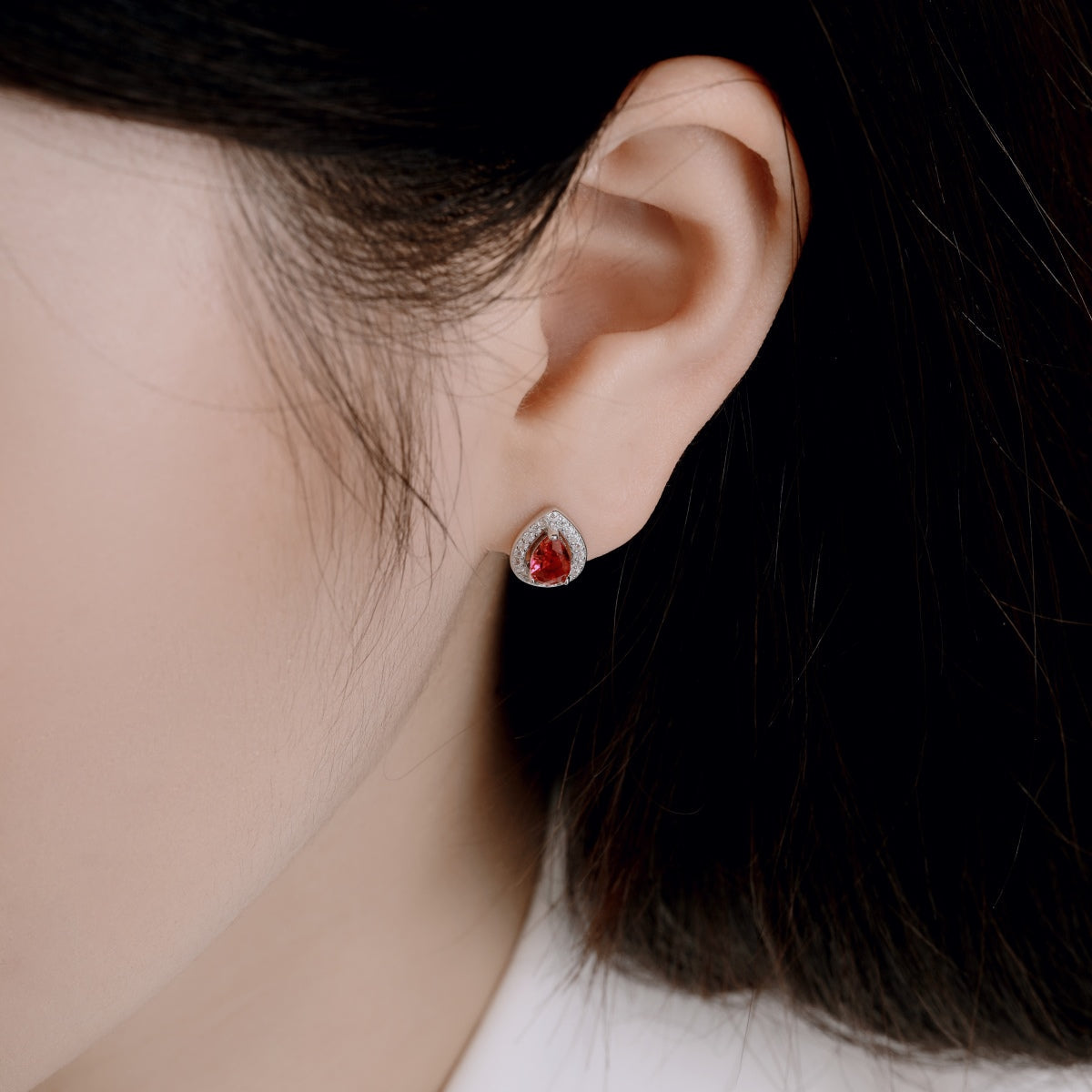 [Clover Jewels]Luxurious Water Drop Shape Earrings