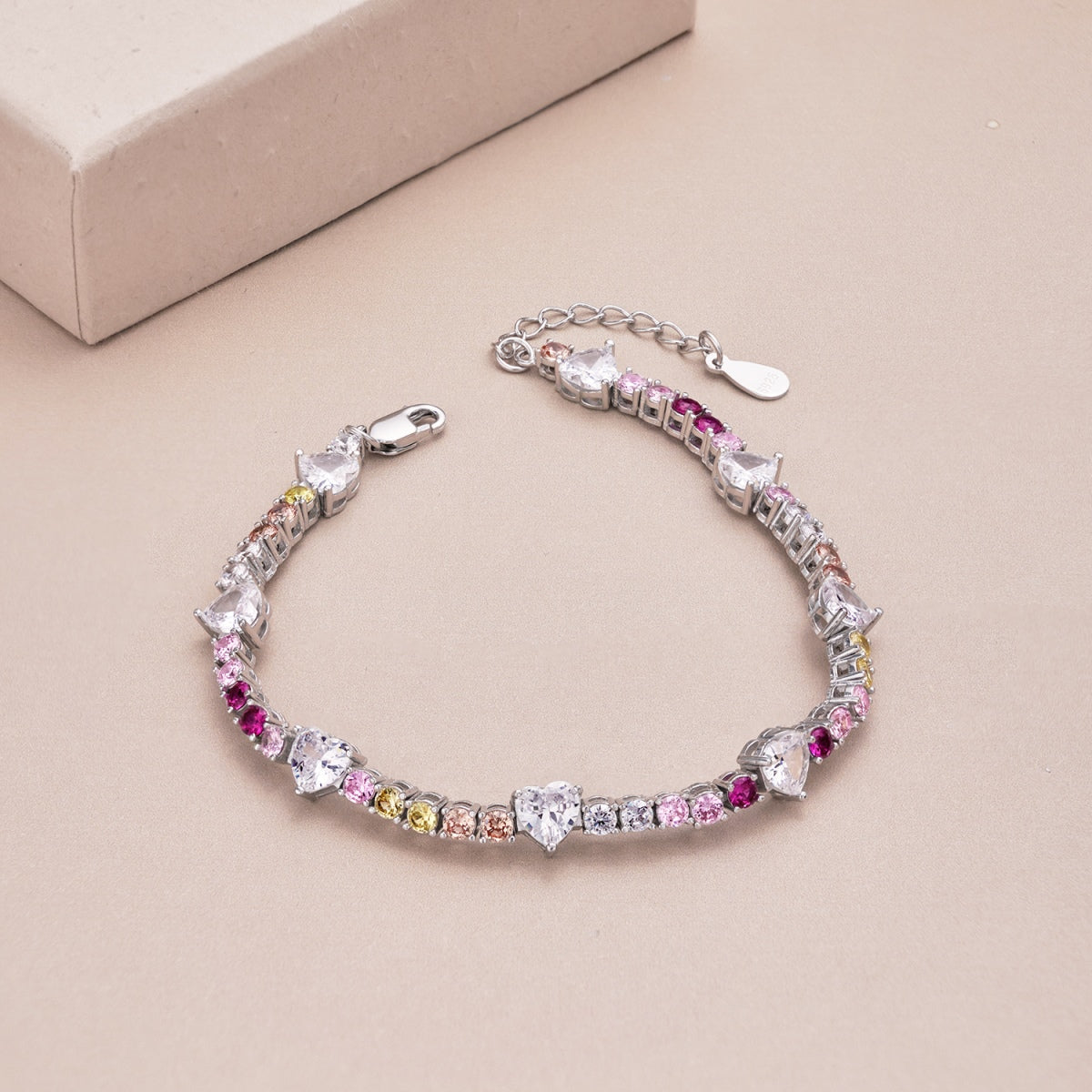 [Clover Jewels]Romantic Heart Shape Round Cut Lover Bracelet