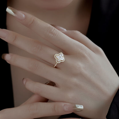 [Clover Jewels]Luxurious Eternity Flower Shape Banquet Ring