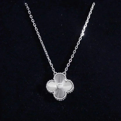 [Clover Jewels]CLOVER  15MM DIAMOND LASER NECKLACE SILVER