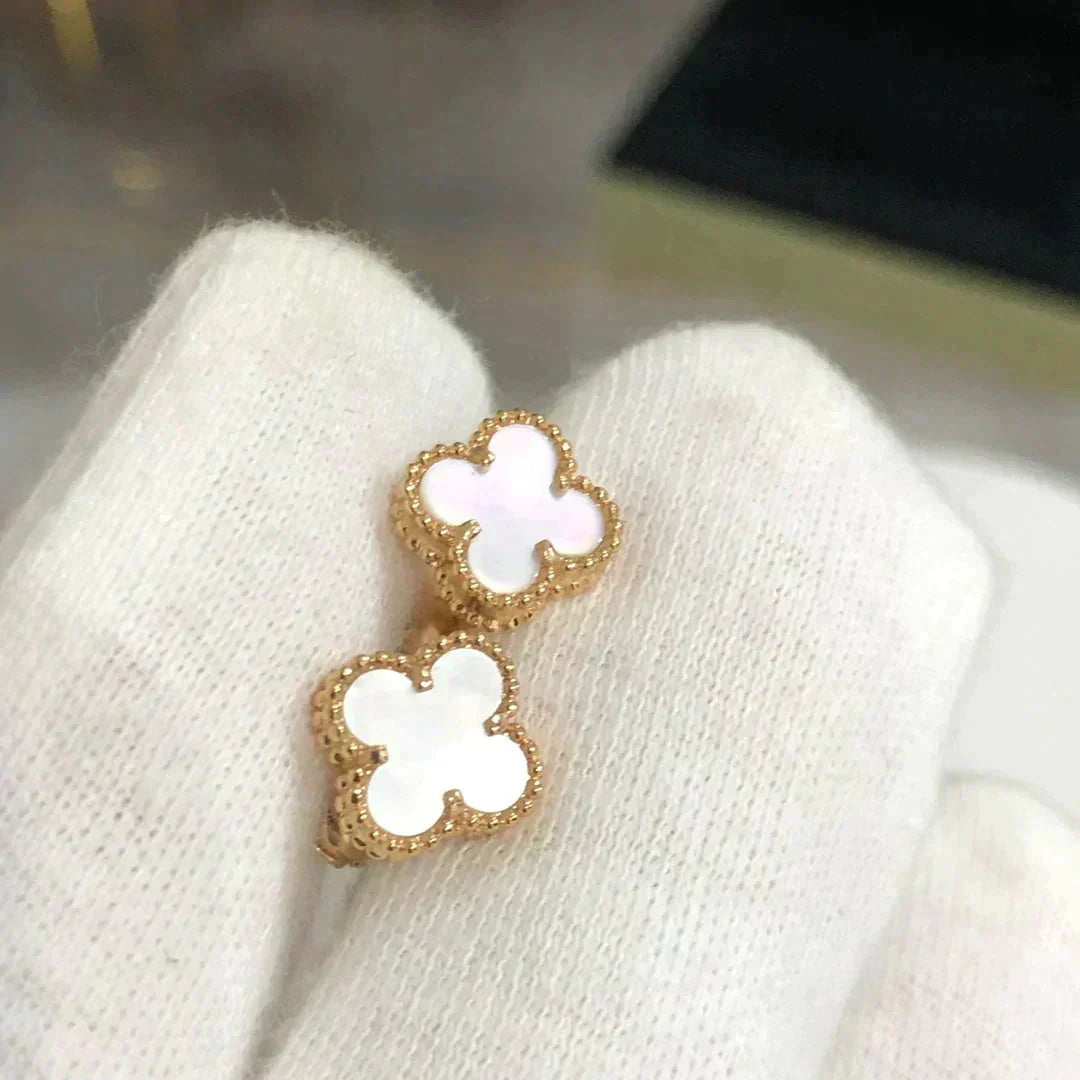 [Clover Jewels]CLOVER MINI 9.5MM WHITE MOP EARRINGS