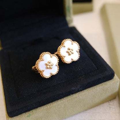 [Clover Jewels]LUCKY PINK GOLD WHITE MOP EARRINGS