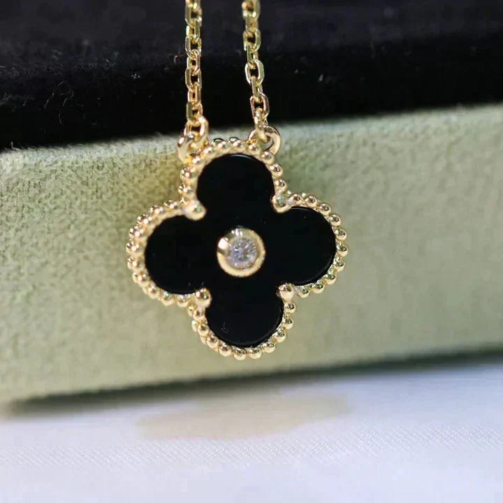 [Clover Jewels]CLOVER 15MM DIAMOND ONYX NECKLACE