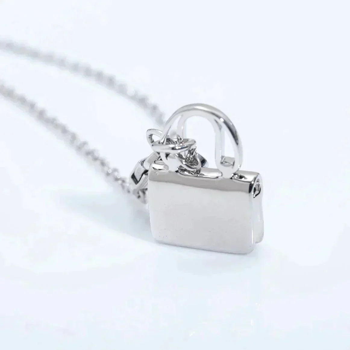 [Clover Jewels]AMULETTE PEDANT SILVER NECKLACE