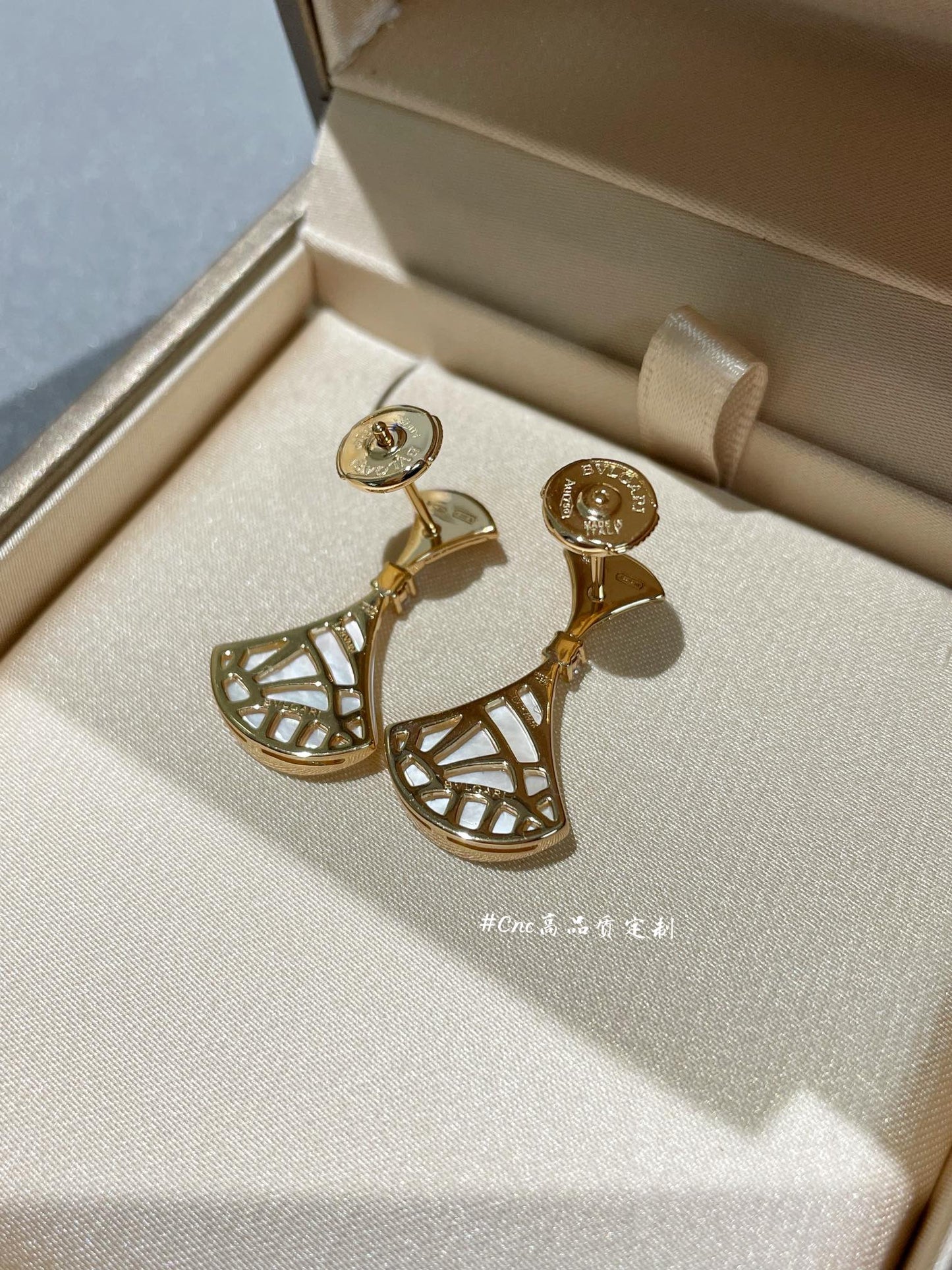 [Clover Jewels]DREAM MOP 1 DIAMOND EARRINGS