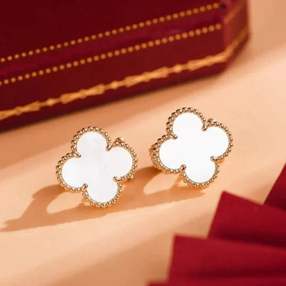 [Clover Jewels]CLOVER MEDIUM 1 MOTIFS  WHITE MOP STUD EARRINGS