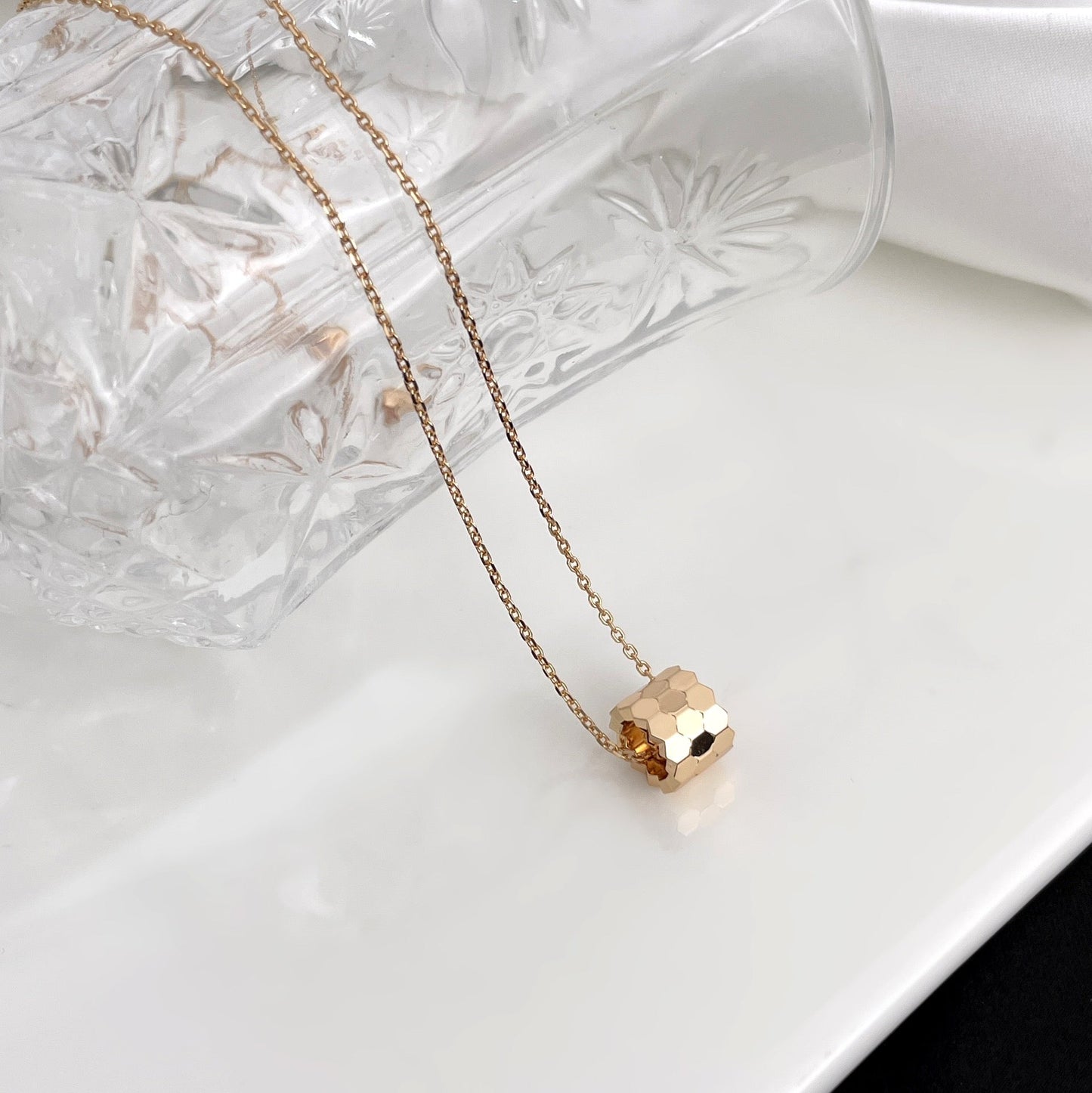 [Clover Jewels]BEE MINI NECKLACE