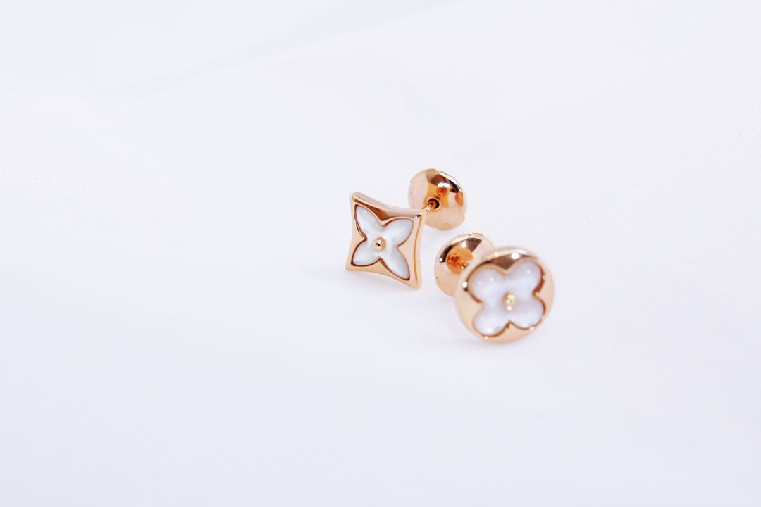 [Clover Jewels]STAR AND SUN PINK GOLD MOP STUD EARRINGS