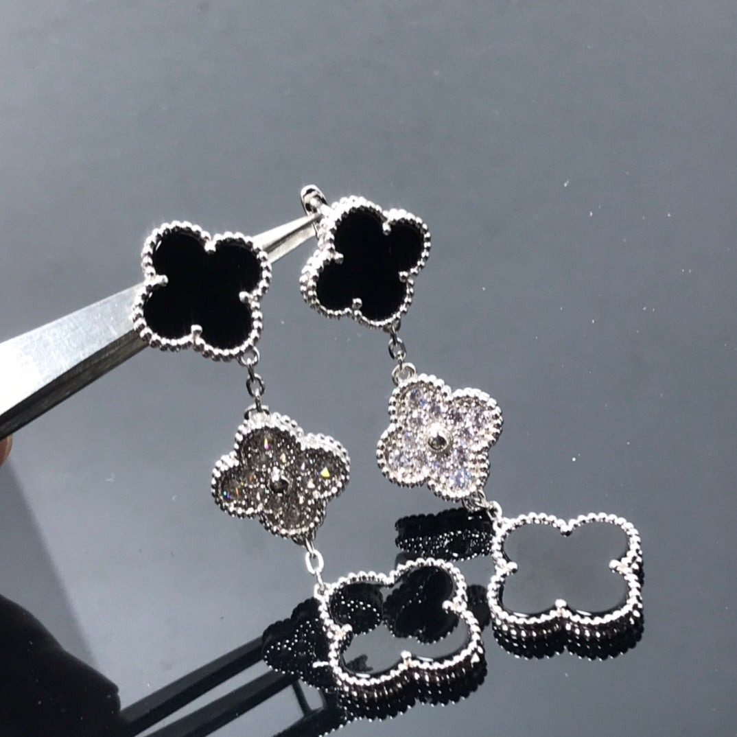 [Clover Jewels]CLOVER 3 MOTIF DIAMOND ONYX SILVER EARRINGS