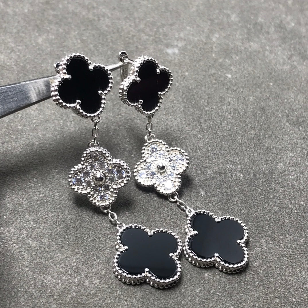 [Clover Jewels]CLOVER 3 MOTIF DIAMOND ONYX SILVER EARRINGS