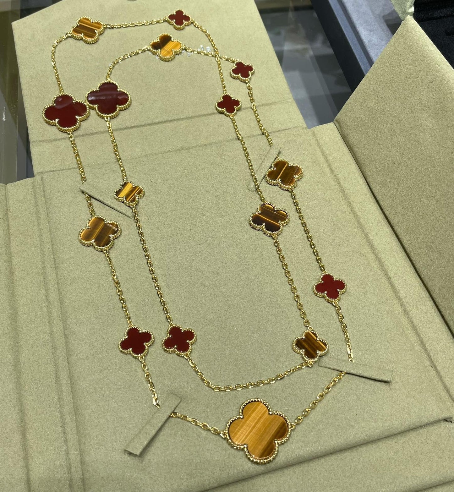 [Clover Jewels]CLOVER 16 MOTIF CARNELIAN TIGER EYE ROSE GOLD NECKLACE