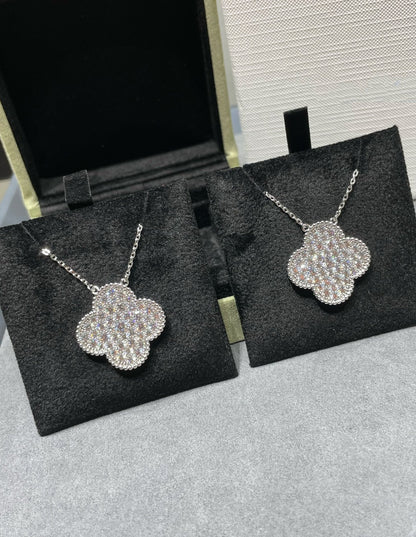 [Clover Jewels]CLOVER 25MM LARGE PENDANT DIAMOND PAVED SILVER NECKLACE