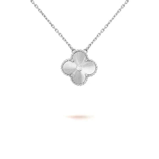 [Clover Jewels]CLOVER  15MM DIAMOND LASER NECKLACE SILVER