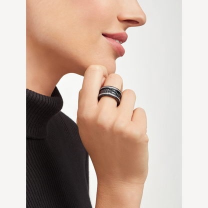 [Clover Jewels]ZERO 1 ROCK FOUR-BAND BLACK CERAMIC WITH STUDDED SPIRAL AND PAVED DIAMONDS RING