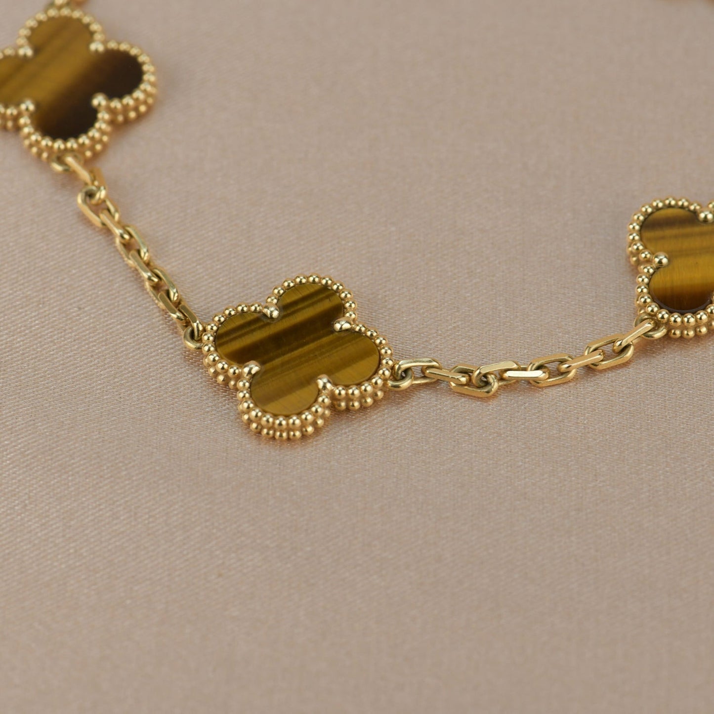 [Clover Jewels]CLOVER  5 MOTIFS TIGER EYE BRACELET