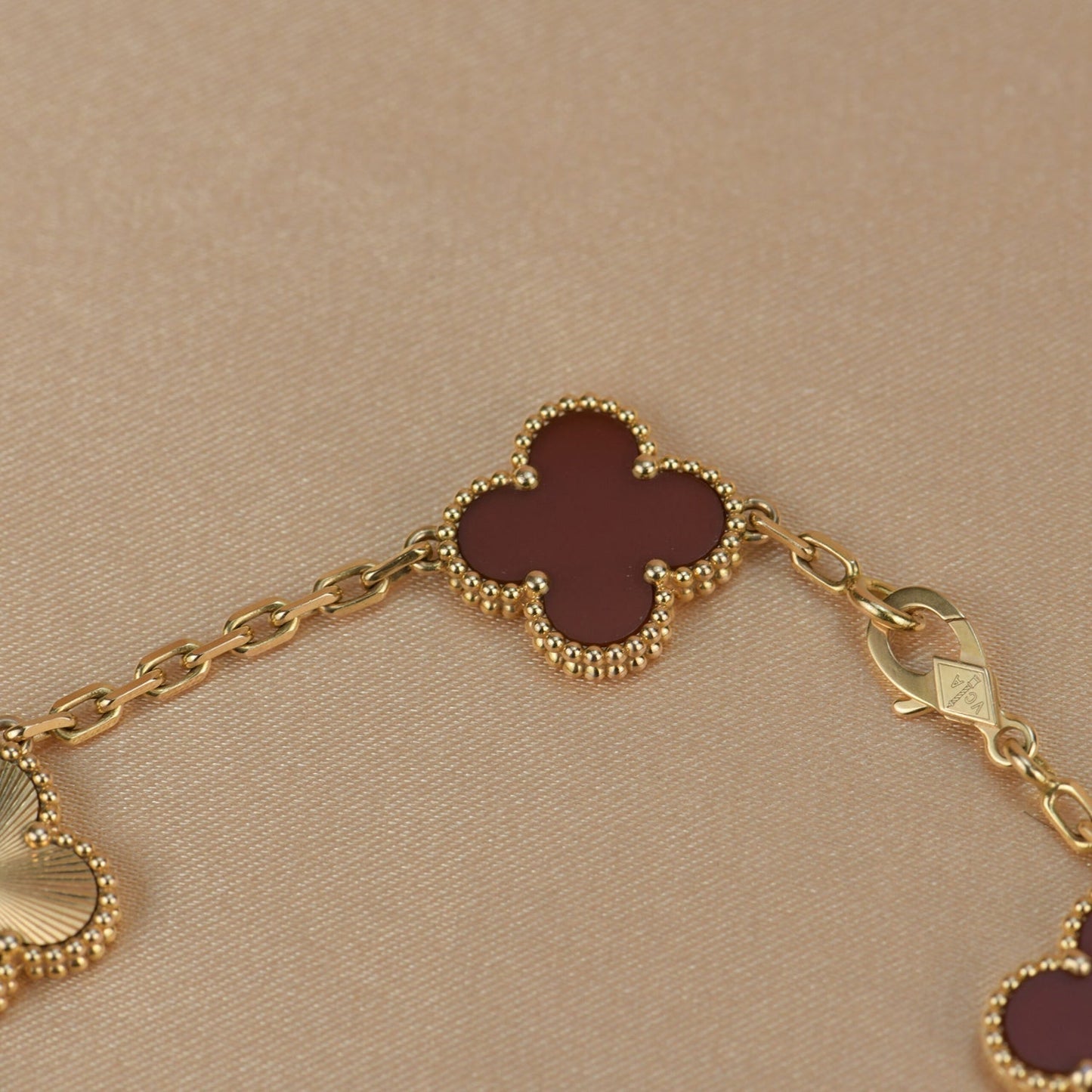 [Clover Jewels]CLOVER  5 MOTIFS CARNELIAN GOLD BRACELET