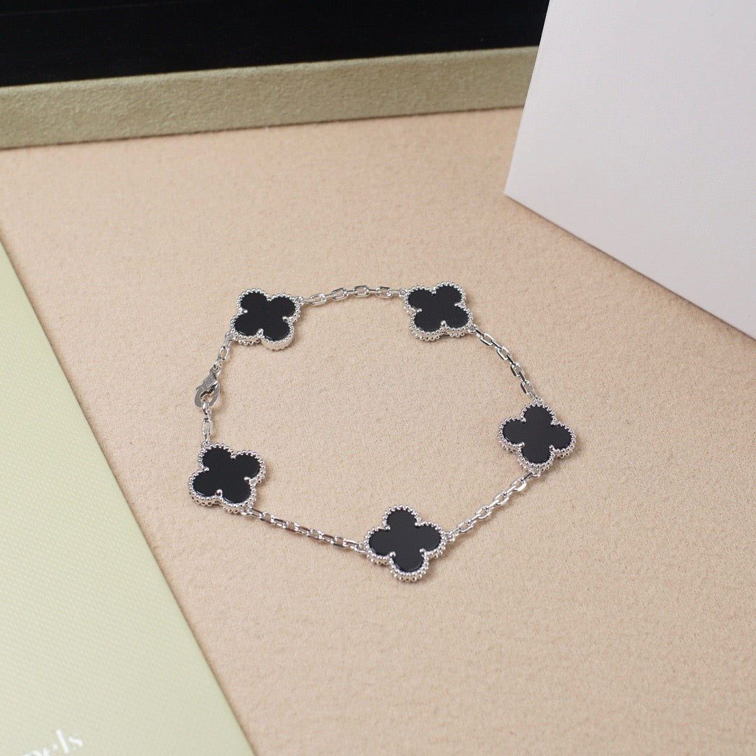 [Clover Jewels]CLOVER 5 MOTIF ONYXS  BRACELET SILVER