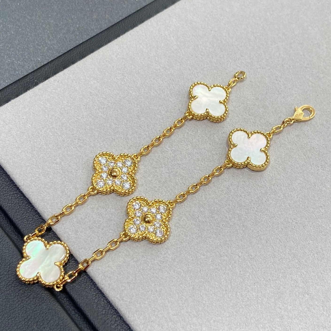 [Clover Jewels]CLOVER BRACELET 5 MOTIF WHITE MOP DIAMOND