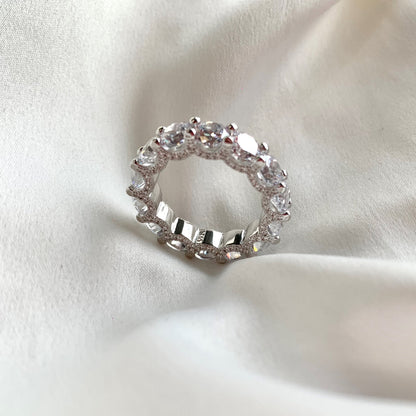 [Clover Jewels]Gorgeous Round Cut Tennis Ring