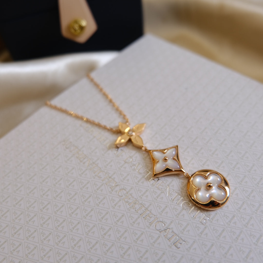 [Clover Jewels]COLOR BLOSSOM LARIAT NECKLACE PINK GOLD WHITE MOTHER PEARL AND DIAMOND