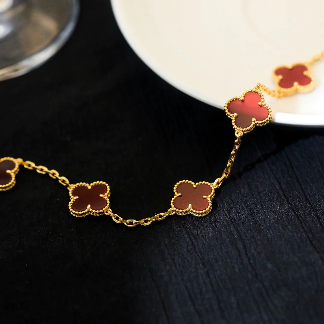 [Clover Jewels]CLOVER 5 MOTIFS RED AGATE  BRACELET