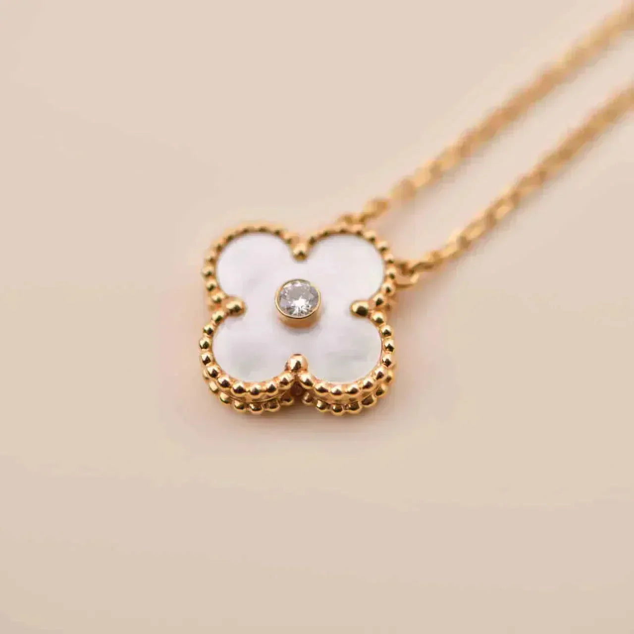 [Clover Jewels]CLOVER 15MM DIAMOND WHITE FRITILLARIA NECKLACE