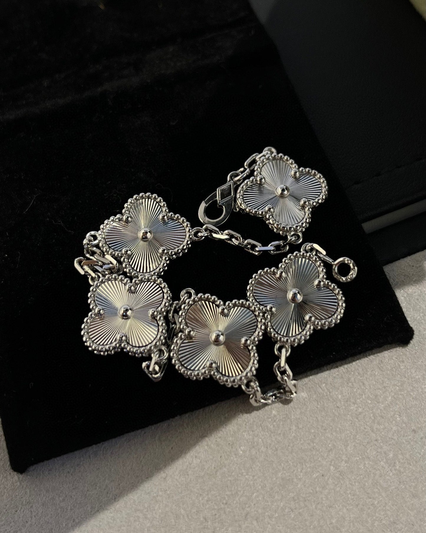 [Clover Jewels]CLOVER SILVER 5 MOTIFS BRACELET